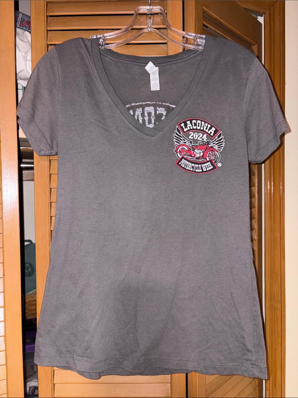 Laconia 2024 Women's Gray V-Neck Tee